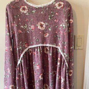 CY Long Flared Plum Coloured Sweater Top NWT   - Size L –fill fit an XL